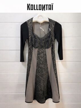 KOLLONTAÏ – Black & Taupe Lace Dress (XS)